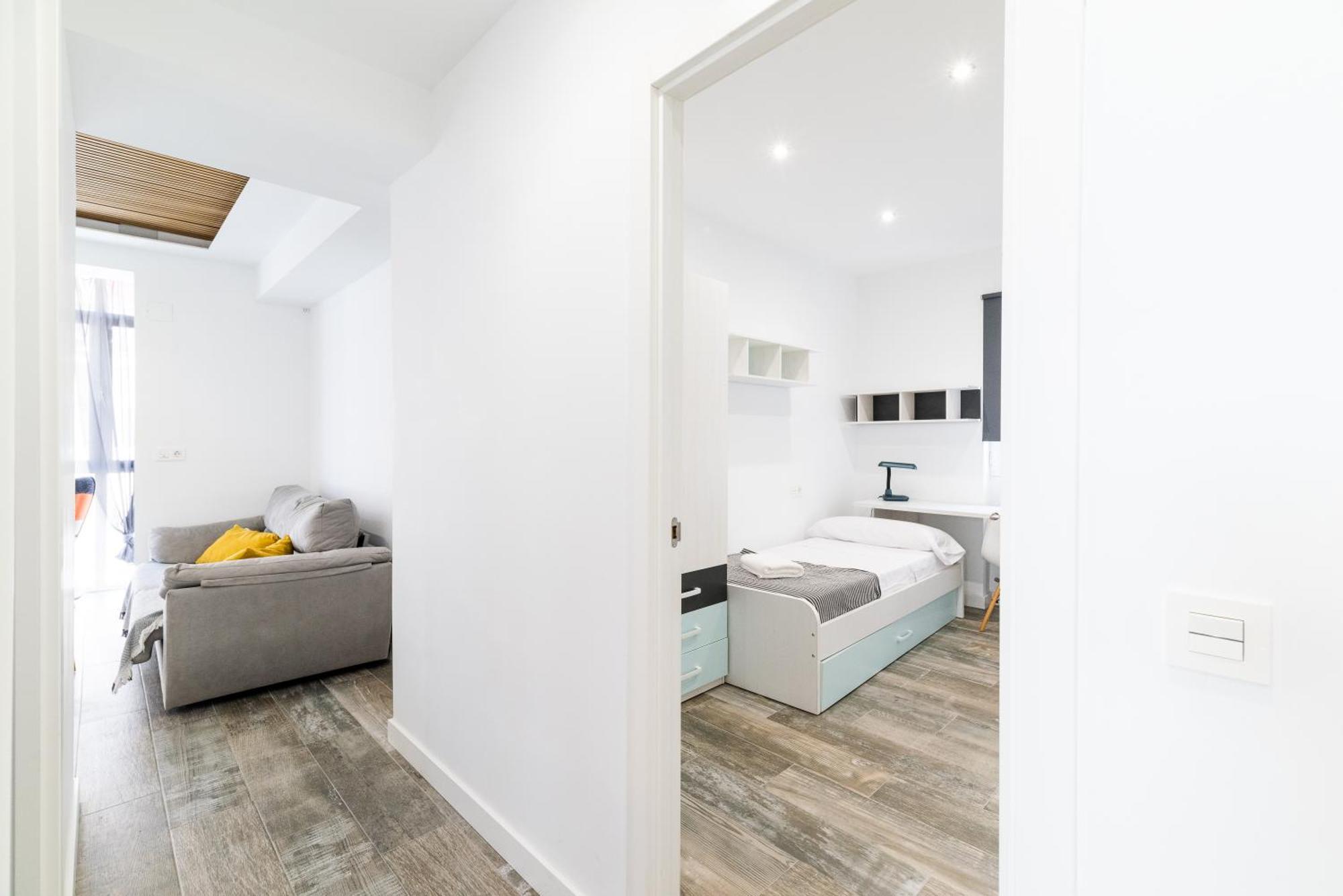 Pajaritos Suites Junto A Centro, Estacion De Tren Y Plaza De Toros Granada Exteriör bild