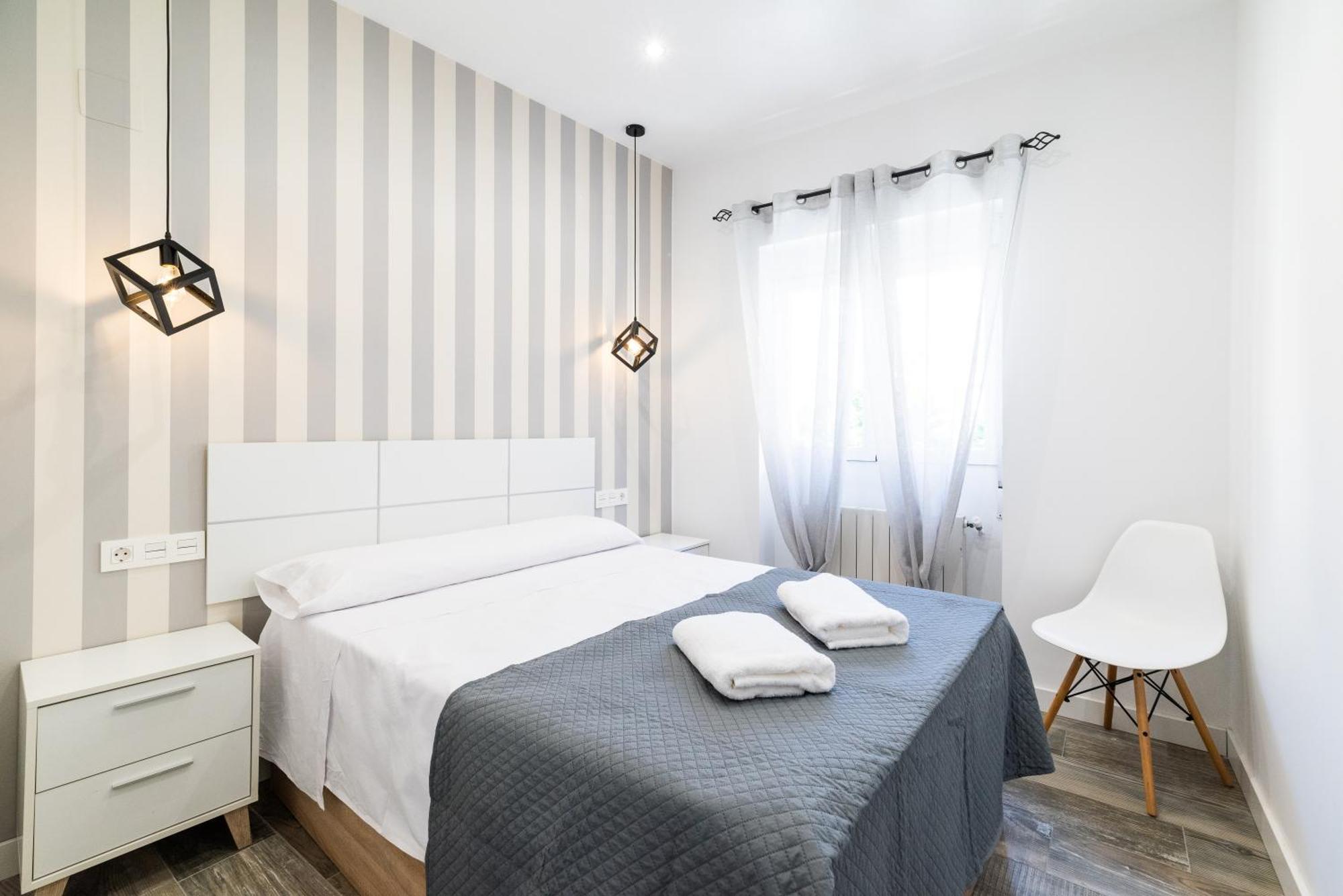Pajaritos Suites Junto A Centro, Estacion De Tren Y Plaza De Toros Granada Exteriör bild